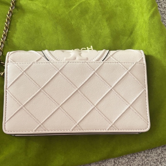 Tory Burch Fleming Soft Grained Wallet Chain Bag like 🆕 - Picture 5 of 11
